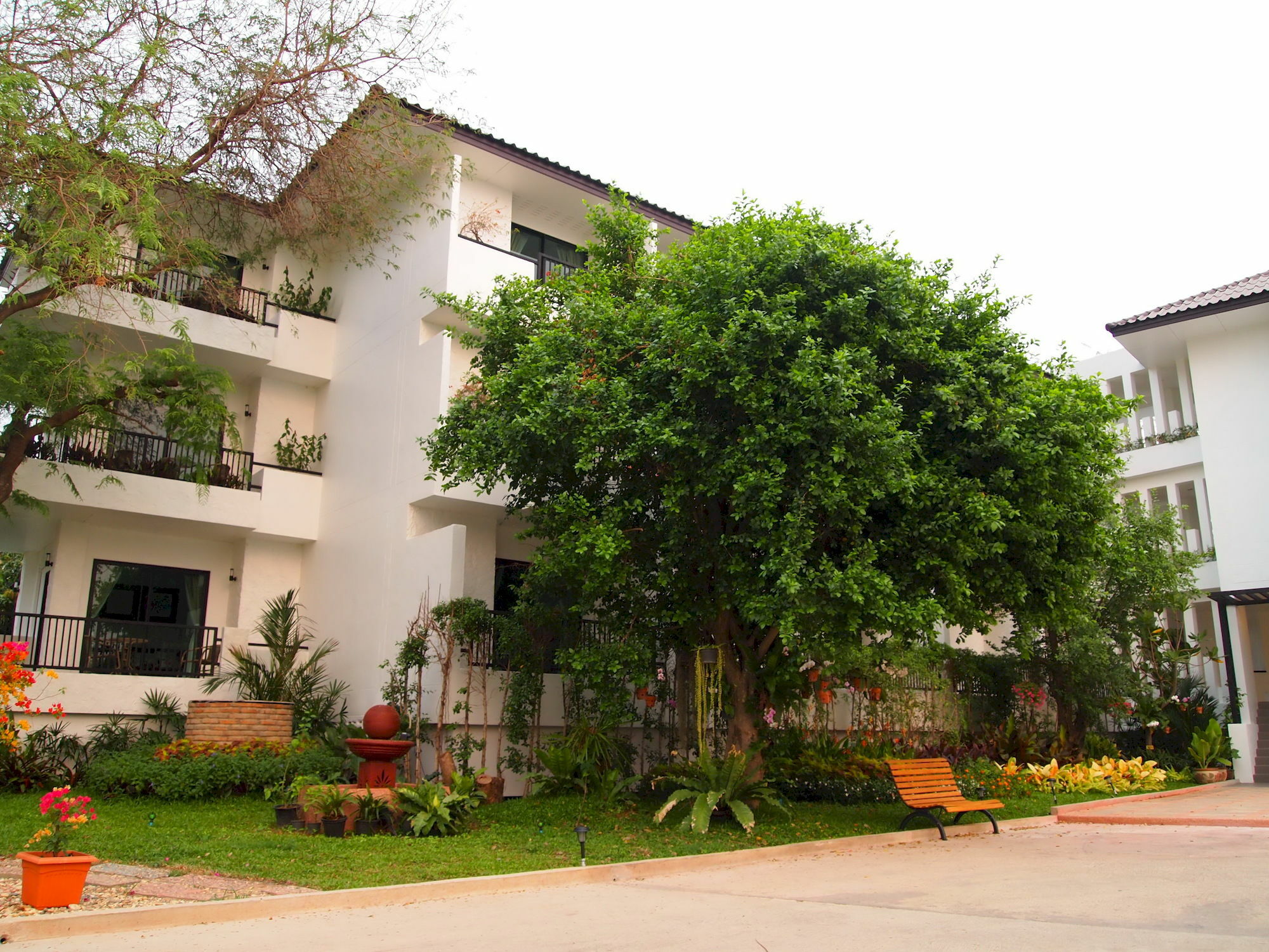 Baan Nan B&B Hotel Exterior foto